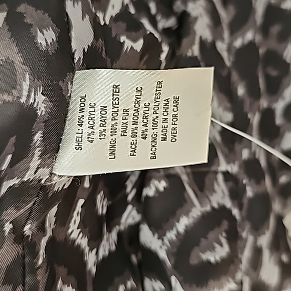 Winter Coat - Picture 8 of 10